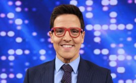 Madre de Raúl González deja claro que no acepta ningún rechazo hacia el conductor.